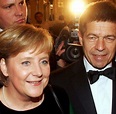 Beerdigung in Templin: Angela Merkel nimmt Abschied von ihrem Vater - WELT