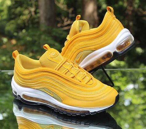 Nike Air Max 97 Mustard Womens Size 85 Yellow White 9217 Flickr