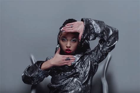 Fka Twigs Debuts Surprise M3ll155x Ep With Stunning Visuals