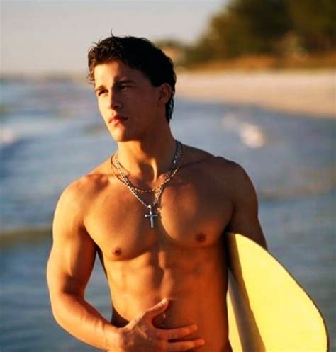 Hot Dudes Surfer Dude