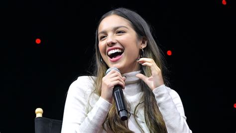 It was released on january 8, 2021 by geffen records, as the lead single from her upcoming debut ep. Olivia Rodrigo's 'Drivers License' Is At No. 1 For The Fifth Week