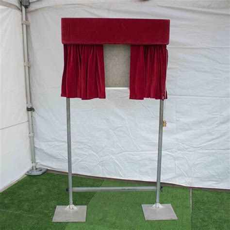 Unveiling Curtain Aladdins Party Hire
