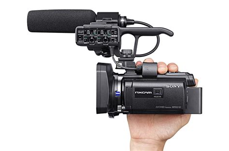 Sony Hxr Nx30e Kleiner Hd Camcorder Für Bewegte Situationen Fotointern Ch Tagesaktuelle
