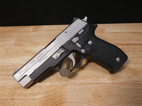 Sig Sauer P226 Stainless Two Tone 40 Sandw D4 Guns