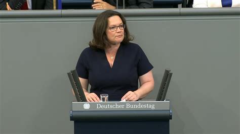 Haushaltsdebatte Angela Merkel Bei Generalaussprache Im Bundestag