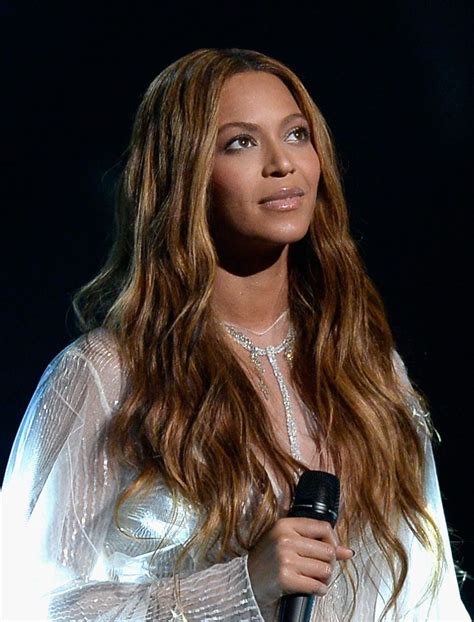 See Unretouched Photos Of Beyoncé Beyonce Knowles Beyonce Beyonce