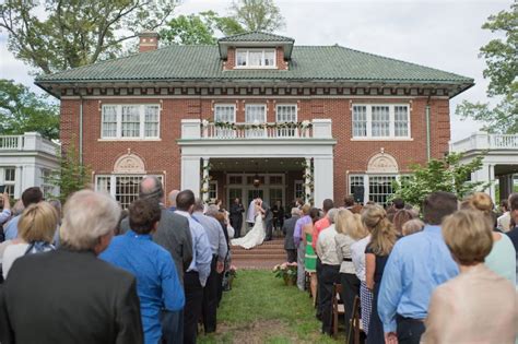 Please compare up to 2 providers. Stowe Manor, Belmont, North Carolina, Wedding Venue