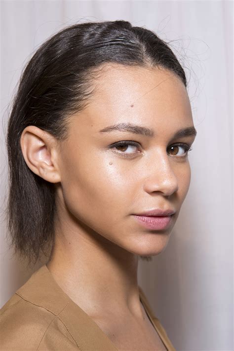 The Pros Spill On The Best Makeup Products For Glowing Skin Stylecaster
