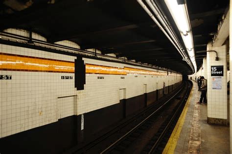 Tunnel Subway Underground And Station 4k Hd Wallpaper