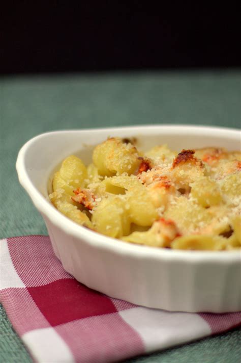 Lobster Mac And Cheese With Sherry Butter Sauce Sweet Love And Ginger