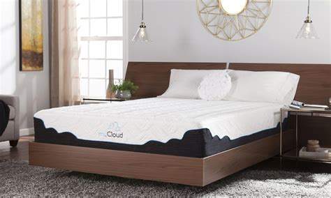 The california king, or shortened to cal king, is a mattress that is very frequently confused for its true size. Bed Sizes & Mattress Dimensions You Need to Know ...