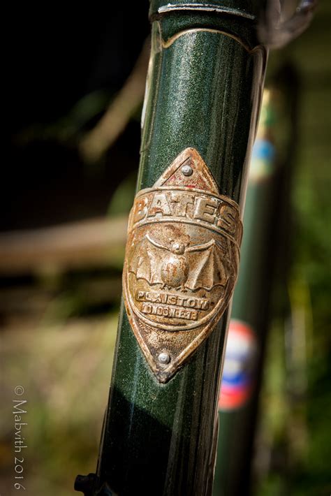 Bates Cantiflex Head Badge Pressed Metal Head Badge Of A 1 Flickr