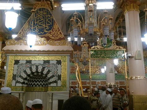 Inside The Masjid Al Nabawi 50 Pictures Articles About Islam