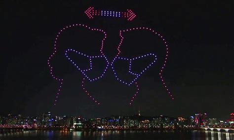 300 Drones Fly Above Seoul To Encourage Virus Containment Measures Thank Medical Staff The