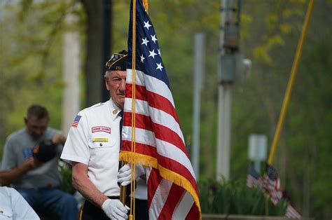 Veterans Day Goodwill Car Donations