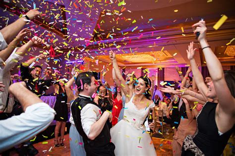 How To Get Your Wedding Party Started By Warble Entertainment