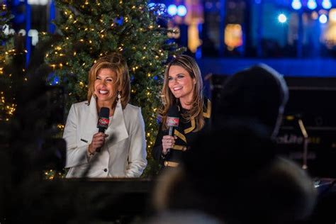 Hoda Kotb Named To Replace Matt Lauer As Co Anchor Of Nbcs ‘today