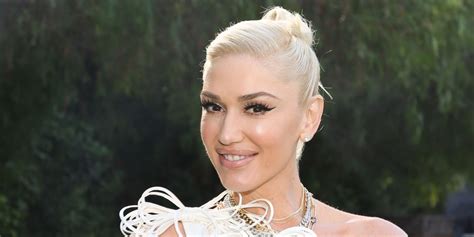 Gwen Stefani Ditched Her Platinum Blonde Hair For A Jet Black Bob And