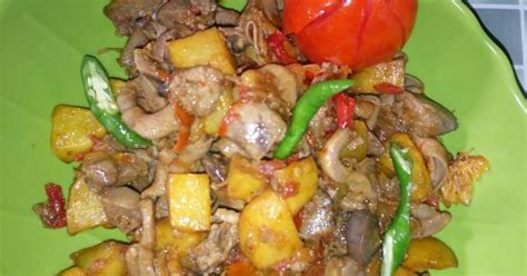 Resep masakan sambal goreng kentang termasuk dalam resep tradisional yang sangat terkenal sehingga ketinggalan jaman jika anda belum pernah membuat masakan yang satu ini. 1.640 resep sambal goreng kentang ati ampela enak dan ...