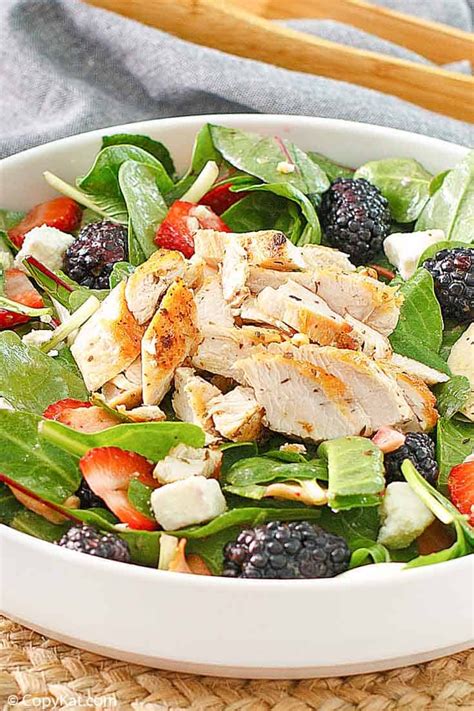Make Your Own Wendys Summer Berry Chicken Salad Recipe Salad