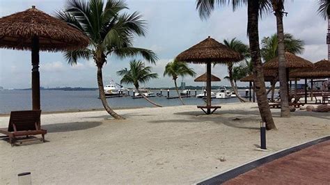 Pantai punggai antara tempat menarik yang korang kena pergi. Lieza Homestay JB: Khazanah Pulau & Pantai Di Johor