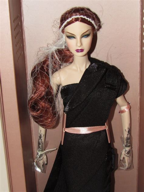 Devotion Agnes Von Weiss Nrfb Integrity Toys Fashion Royalty Sacred