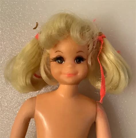 VINTAGE 1970 MATTEL Living Fluff Doll Barbie Skipper TNT Original Hair