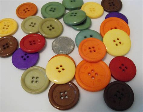 25 Autumn Large Buttons Assorted Round Crafting Sewing Buttons