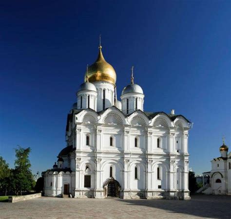 Moscow Kremlin How To Buy Tickets To Avoid Queues And What To See