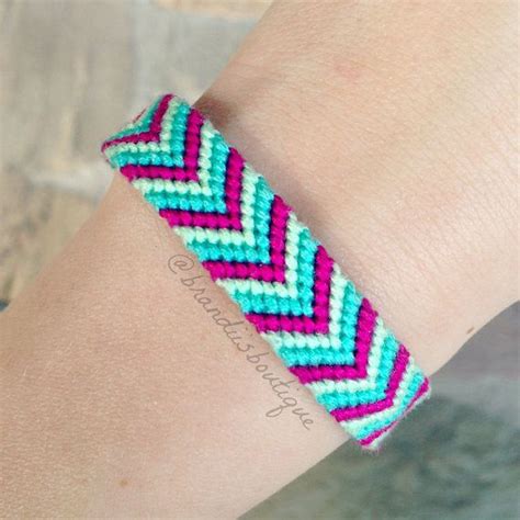 To switch colors, tie the two colors together at the inside part of the bracelet. 17 best friendship bracelet color combos images on ...