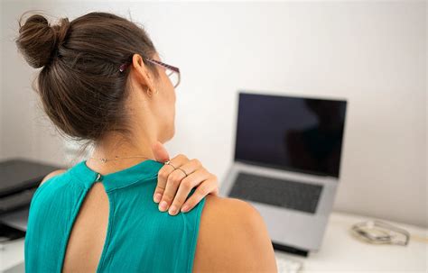 Managing Pain On The Right Side Of Your Neck Tips And Techniques Kaly