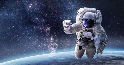 Curioseando ¿por Qué Los Astronautas Flotan En El Espacio