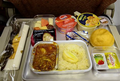 Airline Meals How Your Airplane Food Is Made Thrillist