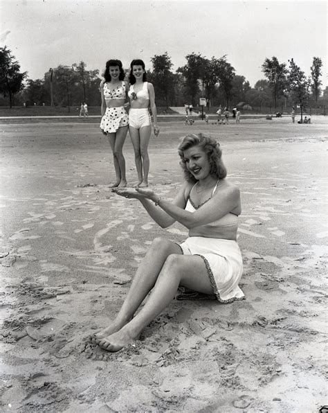 Ladies Clowning Around On The Beach 1945 Style Imgur