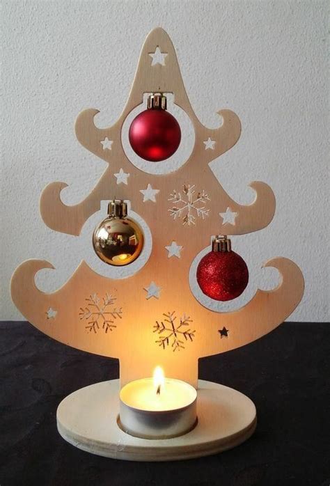 25 Plywood Christmas Trees And Ways To Decorate Them Shelterness