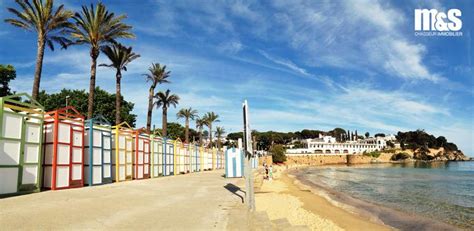 Une Promenade Vers Les Plus Belles Plages De La Costa Brava Acheter