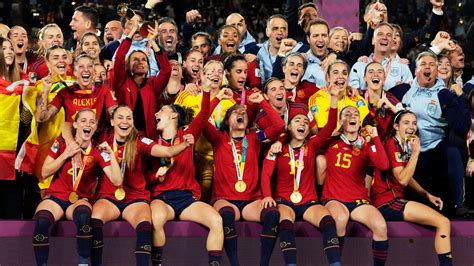 Spain Womens Football Team Ready To “stick To Football” After Ending