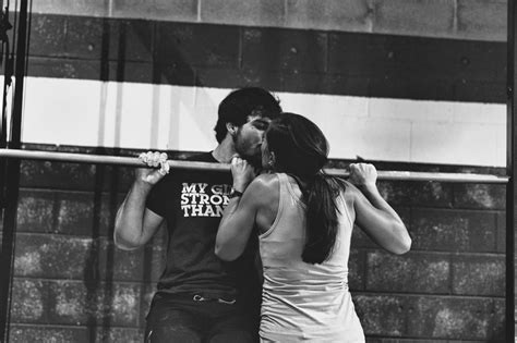 Pin By Cindy Green On Photography Couples Crossfit Wedding