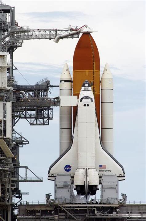 Kantor berita russia today, sabtu (1/11) melaporkan, pesawat ulang alik tanpa awak xiaofei atau penerbang kecil berhasil mendarat dengan mulus di. (GAMBAR) Proses Pemasangan Kapal Angkasa Space Shuttle ...
