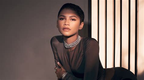 1366x768 Zendaya Bulgari Serpenti Jewelry Campaign 2023 1366x768