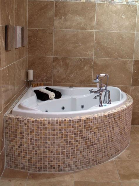 I need to accessorize my corner tub! Visually search the best Corner Tubs For Small Bathrooms ...