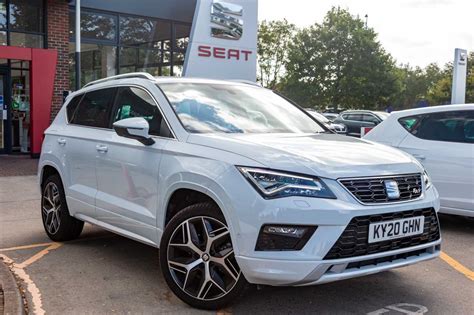 Front sports seats in leather upholstery. SEAT Ateca SUV 1.5 TSI EVO (150ps) FR Sport (s/s) DSG