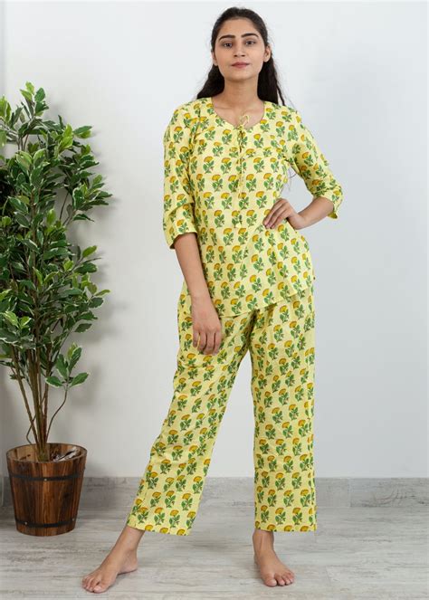 Get Yellow Floral Printed Keyhole Neck Lounge Set At Lbb Shop