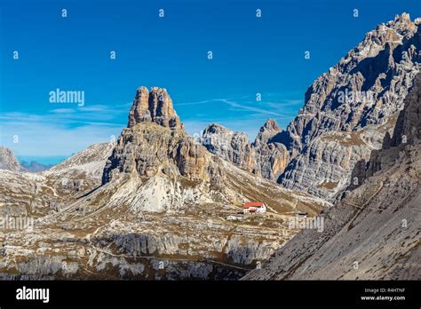 View To Three Peaks Hut Dolomites South Tyrol Stock Photo Alamy