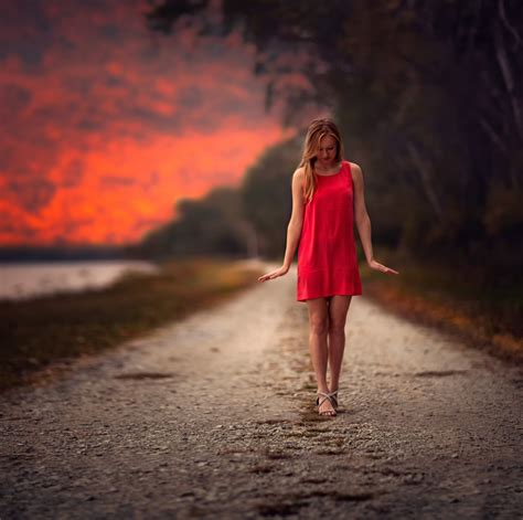 Bakgrundsbilder solljus kvinnor modell solnedgång röd klänning