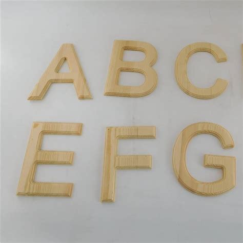 China Pine Wood Unfinished Craft Hobby Lobby Wooden Letters Factory And