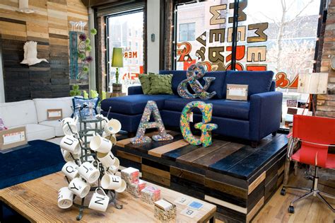 Unless you live in louisiana, arkansas, or texas, you've probably never been to a paul michael company store: Home decor stores in NYC for decorating ideas and home ...