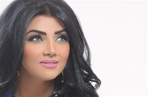 وفاة والدة الممثلة الكويتية شهد الياسين