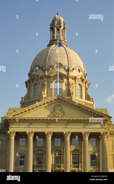 Alberta Legislature Building In Edmonton Stock Photo Alamy