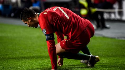 See more of servir portugal on facebook. Cristiano Ronaldo injury news: Juventus star undergoes ...